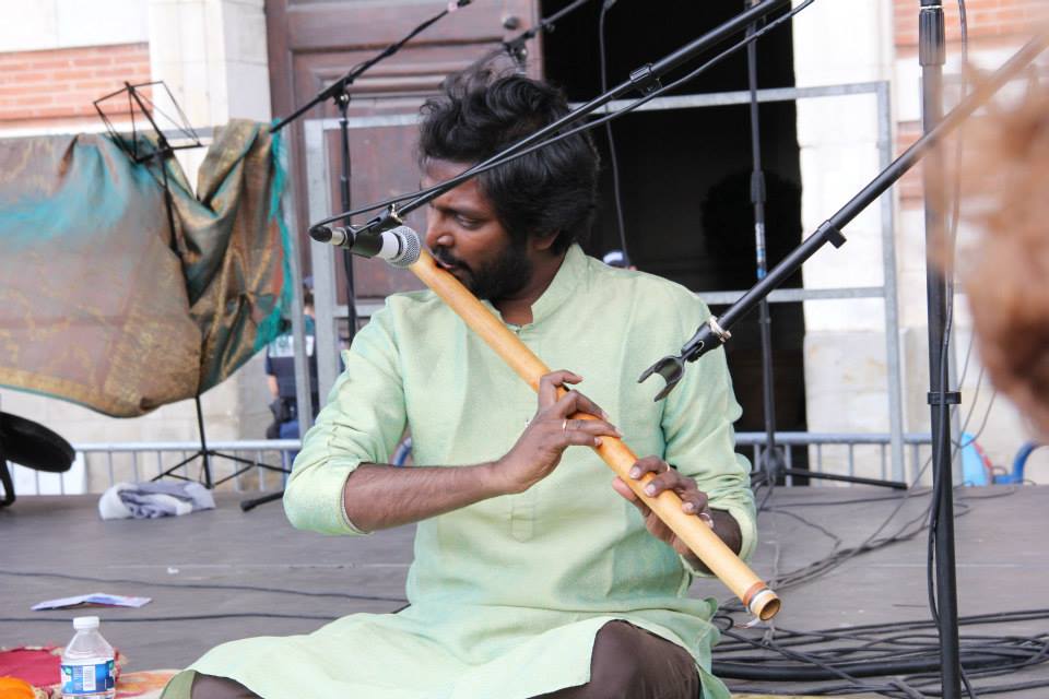 male flute players Doha Qatar
